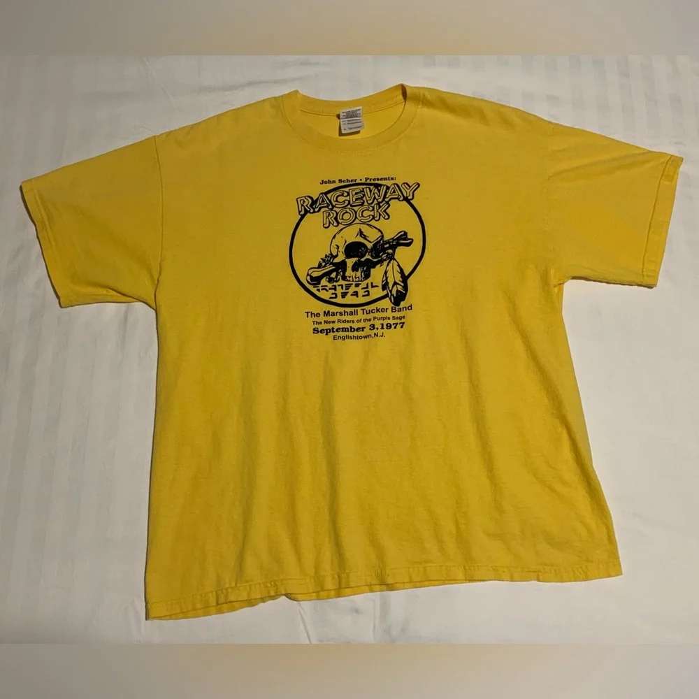 VTG 90s-Y2K Grateful Dead 1977 Englishtown Raceway Rock Graphic T-Shirt